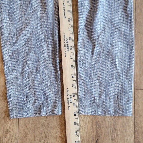Lululemon Wunder Under Hi Rise Crop 21" Size 10 Luon Arrow Jacquard Battleship - Picture 6 of 8